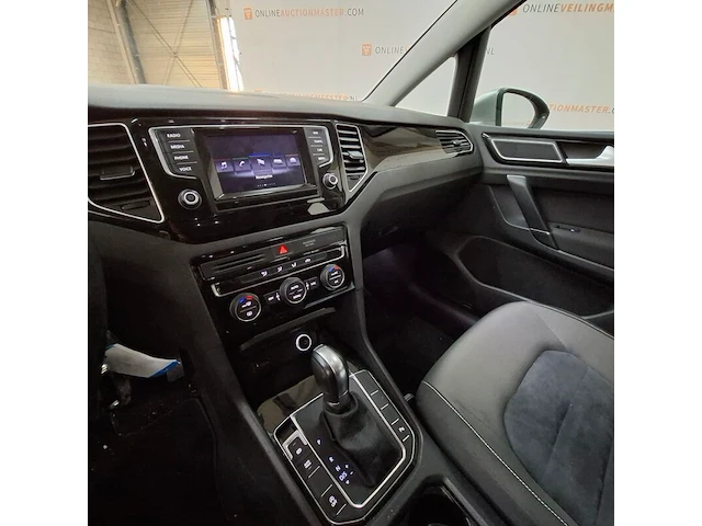 Personenauto, volkswagen, golf sportsvan 2.0 tdi, 2014 - afbeelding 43 van  79