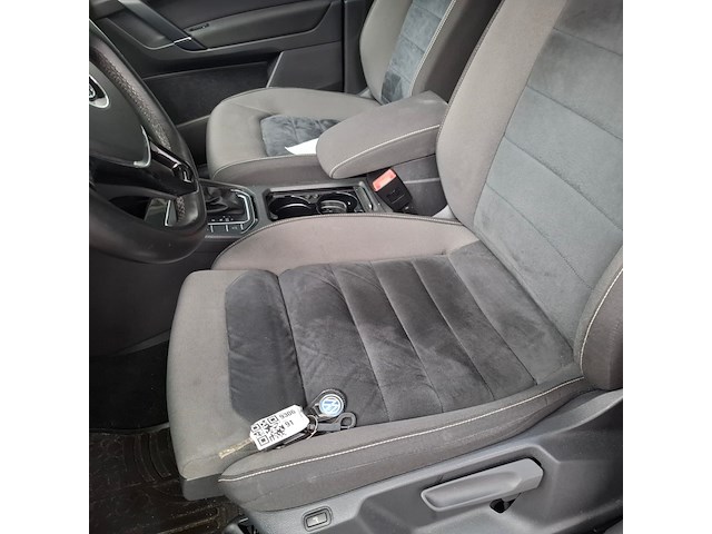 Personenauto, volkswagen, golf sportsvan 2.0 tdi, 2017 - afbeelding 26 van  67