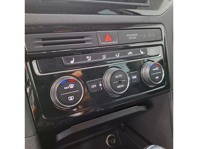 Personenauto, volkswagen, golf sportsvan 2.0 tdi, 2017 - afbeelding 32 van  67