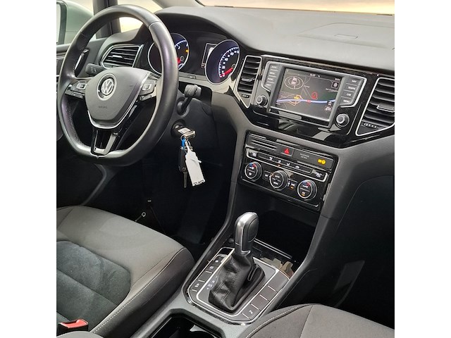 Personenauto, volkswagen, golf sportsvan 2.0 tdi - afbeelding 20 van  31