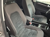 Personenauto, volkswagen, golf sportsvan 2.0 tdi - afbeelding 21 van  31