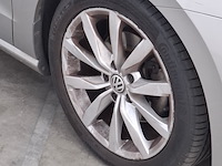 Personenauto, volkswagen, golf sportsvan 2.0 tdi - afbeelding 30 van  31