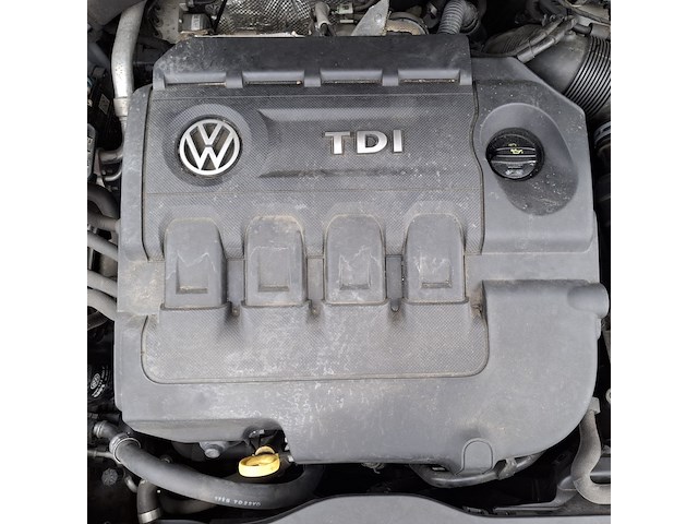 Personenauto, volkswagen, golf sportsvan - afbeelding 20 van  48