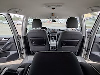 Personenauto, volkswagen, golf sportsvan - afbeelding 37 van  48