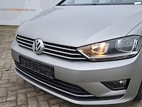 Personenauto, volkswagen, golf sportsvan - afbeelding 48 van  48