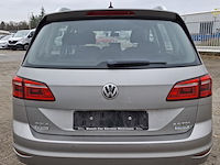 Personenauto, volkswagen, golf sportsvan - afbeelding 6 van  48