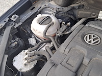 Personenauto, volkswagen, golf sportsvan - afbeelding 22 van  48