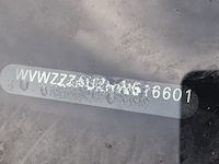 Personenauto, volkswagen, golf sportsvan - afbeelding 23 van  48