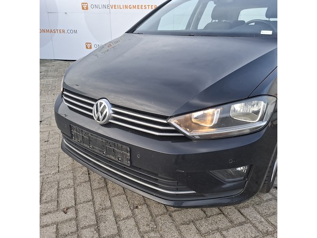 Personenauto, volkswagen, golf sportsvan - afbeelding 48 van  48