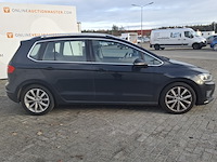 Personenauto, volkswagen, golf sportsvan - afbeelding 4 van  48
