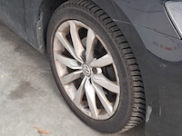 Personenauto, volkswagen, golf sportsvan - afbeelding 4 van  47