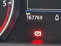 Personenauto, volkswagen, golf sportsvan - afbeelding 13 van  47