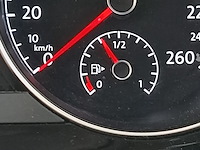 Personenauto, volkswagen, golf sportsvan - afbeelding 14 van  47