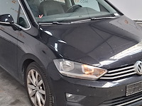 Personenauto, volkswagen, golf sportsvan - afbeelding 23 van  47