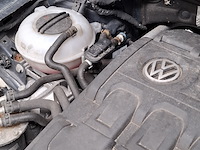 Personenauto, volkswagen, golf sportsvan - afbeelding 36 van  47