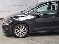 Personenauto, volkswagen, golf sportsvan - afbeelding 47 van  47