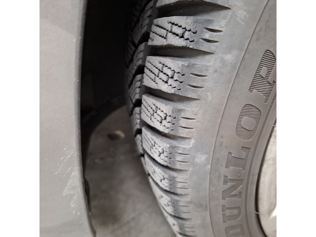 Personenauto, volkswagen, golf sportsvan - afbeelding 2 van  52