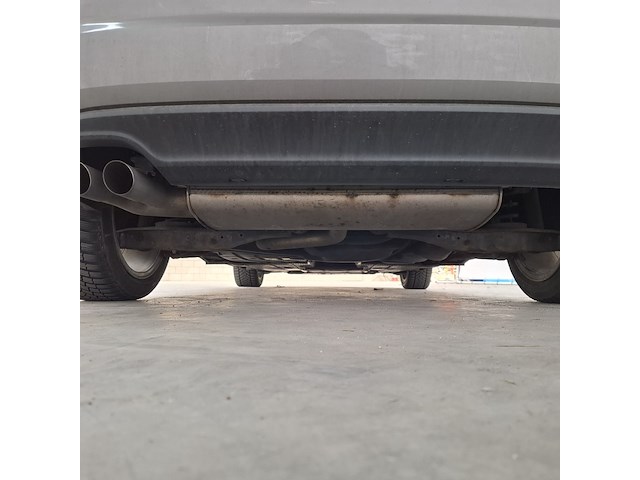 Personenauto, volkswagen, golf sportsvan - afbeelding 5 van  52