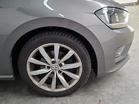 Personenauto, volkswagen, golf sportsvan - afbeelding 7 van  52