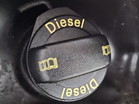 Personenauto, volkswagen, golf sportsvan - afbeelding 35 van  52