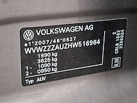 Personenauto, volkswagen, golf sportsvan - afbeelding 36 van  52