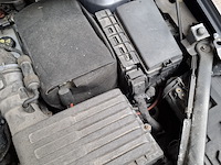 Personenauto, volkswagen, golf sportsvan - afbeelding 39 van  52