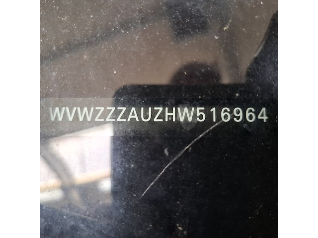 Personenauto, volkswagen, golf sportsvan - afbeelding 43 van  52