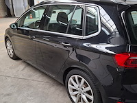 Personenauto, volkswagen, golf sportsvan - afbeelding 2 van  69