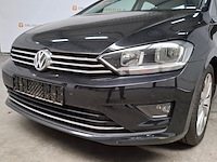 Personenauto, volkswagen, golf sportsvan - afbeelding 7 van  69