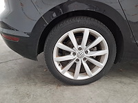 Personenauto, volkswagen, golf sportsvan - afbeelding 14 van  69