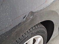 Personenauto, volkswagen, golf sportsvan - afbeelding 15 van  69