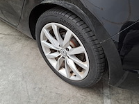 Personenauto, volkswagen, golf sportsvan - afbeelding 16 van  69