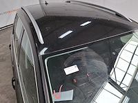 Personenauto, volkswagen, golf sportsvan - afbeelding 19 van  69