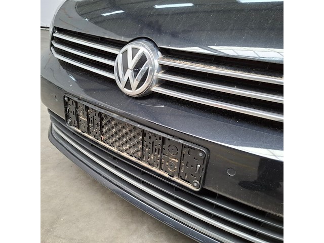 Personenauto, volkswagen, golf sportsvan - afbeelding 26 van  69