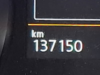 Personenauto, volkswagen, golf sportsvan - afbeelding 33 van  69