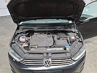 Personenauto, volkswagen, golf sportsvan - afbeelding 52 van  69