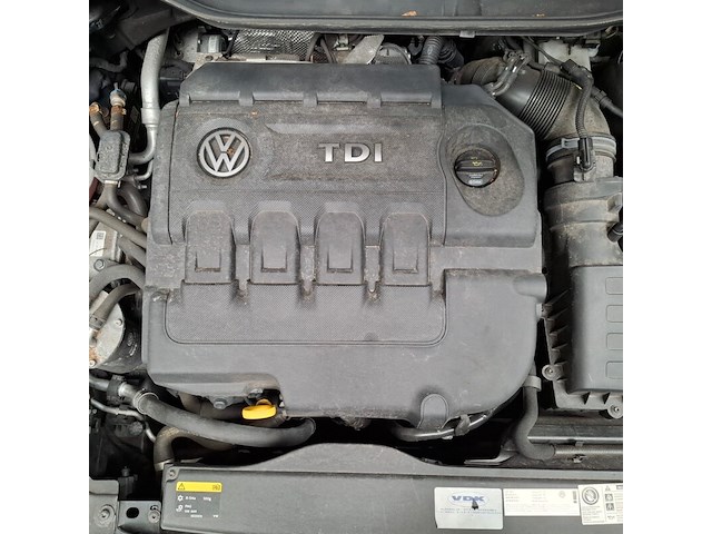 Personenauto, volkswagen, golf sportsvan - afbeelding 55 van  69