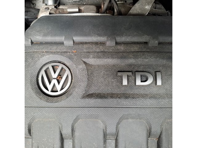 Personenauto, volkswagen, golf sportsvan - afbeelding 57 van  69