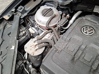 Personenauto, volkswagen, golf sportsvan - afbeelding 58 van  69