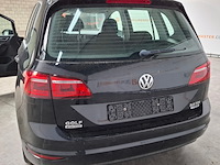 Personenauto, volkswagen, golf sportsvan - afbeelding 63 van  69