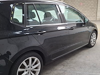 Personenauto, volkswagen, golf sportsvan - afbeelding 56 van  69