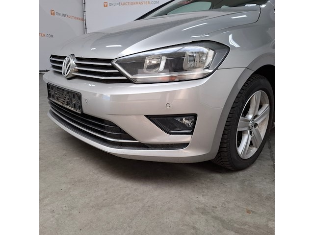 Personenauto, volkswagen, golf sportsvan - afbeelding 5 van  61
