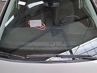 Personenauto, volkswagen, golf sportsvan - afbeelding 14 van  61