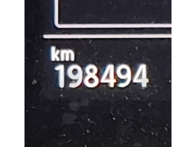Personenauto, volkswagen, golf sportsvan - afbeelding 26 van  61