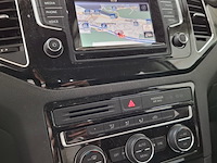 Personenauto, volkswagen, golf sportsvan - afbeelding 27 van  61