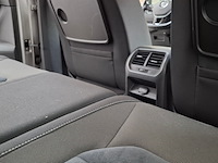 Personenauto, volkswagen, golf sportsvan - afbeelding 37 van  61