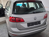 Personenauto, volkswagen, golf sportsvan - afbeelding 55 van  61