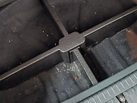 Personenauto, volkswagen, golf sportsvan - afbeelding 46 van  73