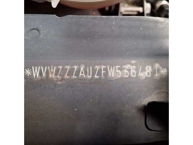 Personenauto, volkswagen, golf sportsvan - afbeelding 65 van  73