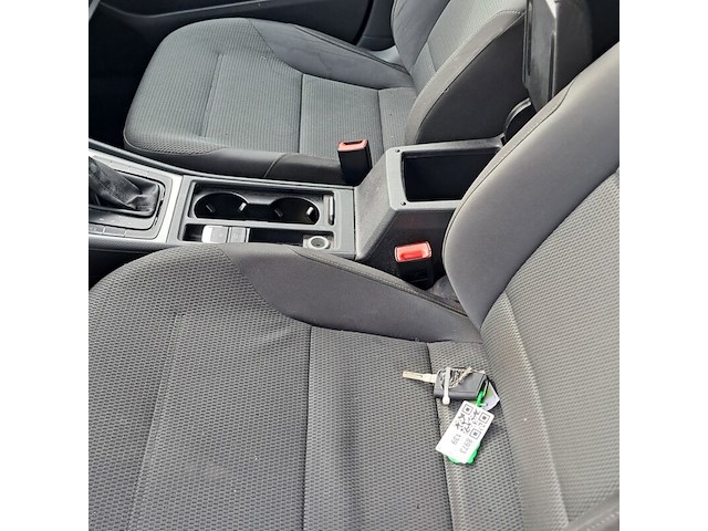 Personenauto, volkswagen, golf variant, 1.6 tdi comfortline, 2014 - afbeelding 8 van  11